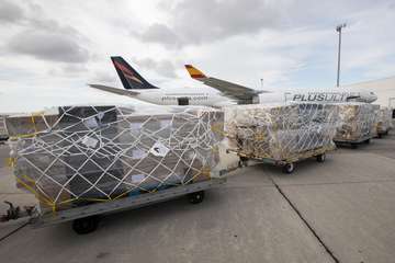 Aterriza en Gando el primer vuelo comercial directo entre China y Canarias de la historia con material sanitario (Foto TA)